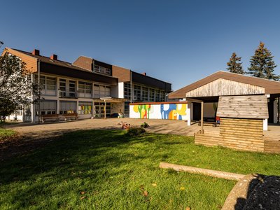 Kindergarten und Nikolausheim Hausen
